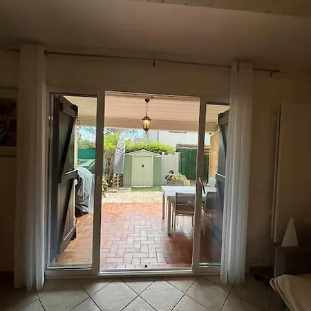 Rez De Jardin &