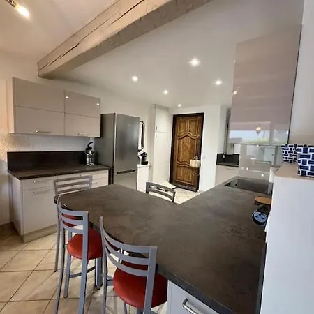 Apartment Rez De Jardin & Saint-Raphael (Var)